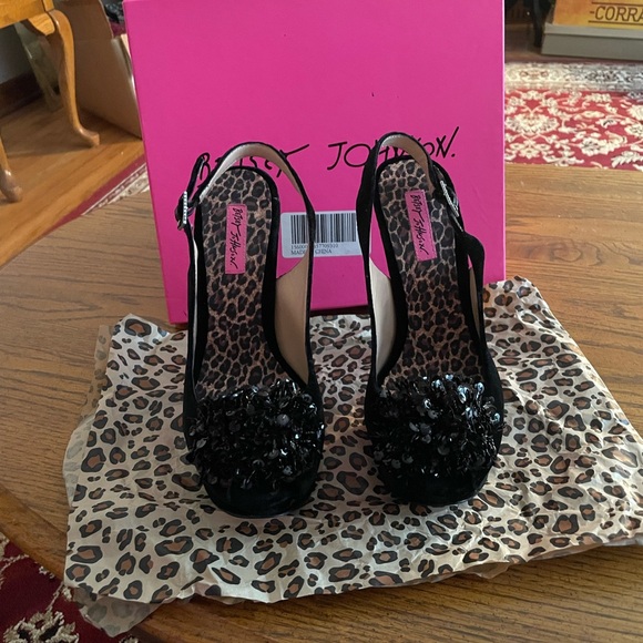 Betsey Johnson Black Heels with Beaded Accents - Picture 3 of 6